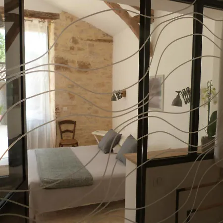D'hotes Le Plassalou Bed and breakfast Esclauzels