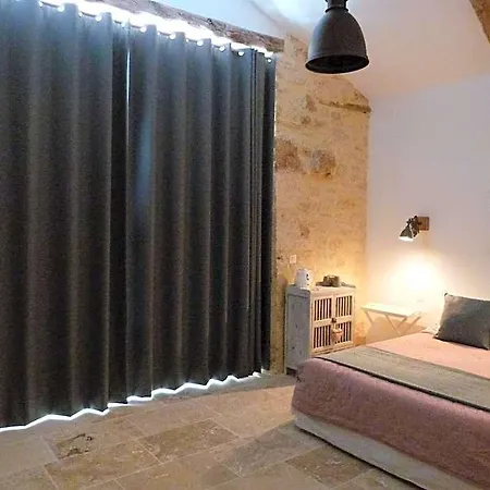 D'hotes Le Plassalou Esclauzels